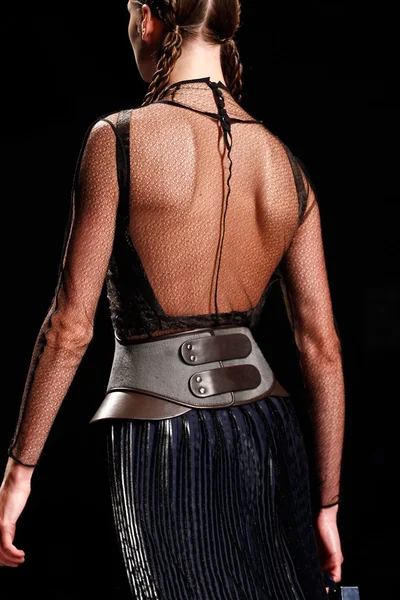 Look 85